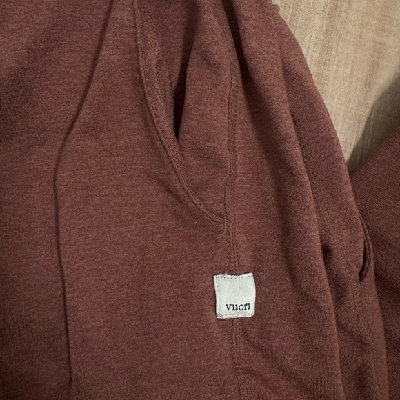 Vuori Halo Performance Jogger - Picture 2 of 2